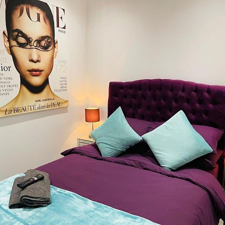 Salt Hill Windsor Legoland Eton Heathrow Luxury 2 Bed 1 Bath Free Parking Apartment Slough Exterior foto